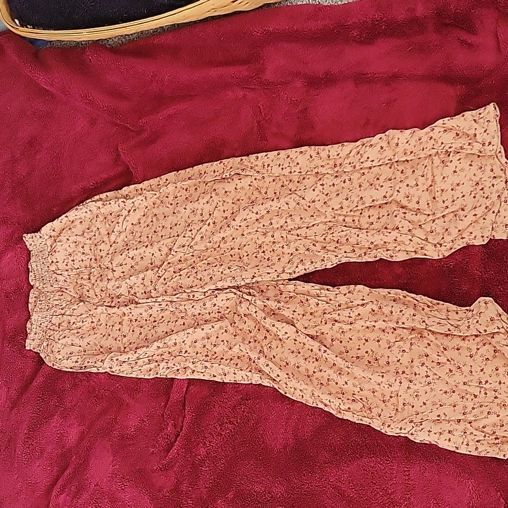 wide leg slacks